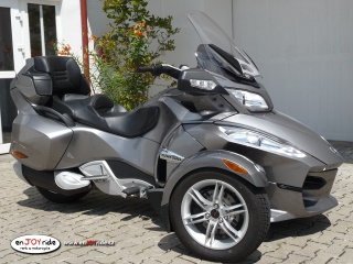 Image 1 - can-am_spyder_rt